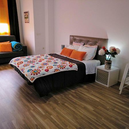 Apartamento Domingo Lozano Malaga Bagian luar foto