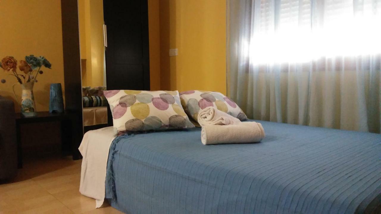 Apartamento Domingo Lozano Malaga Bagian luar foto