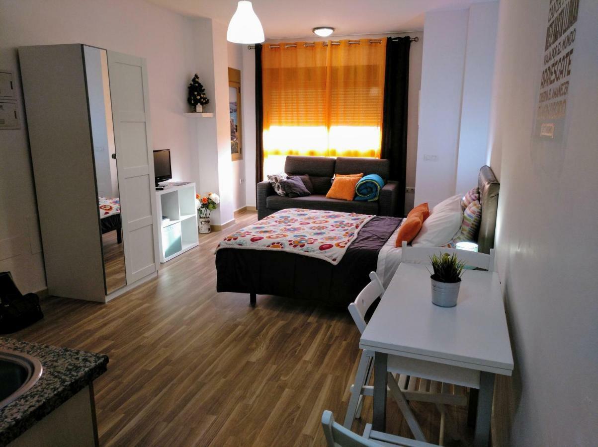 Apartamento Domingo Lozano Malaga Bagian luar foto