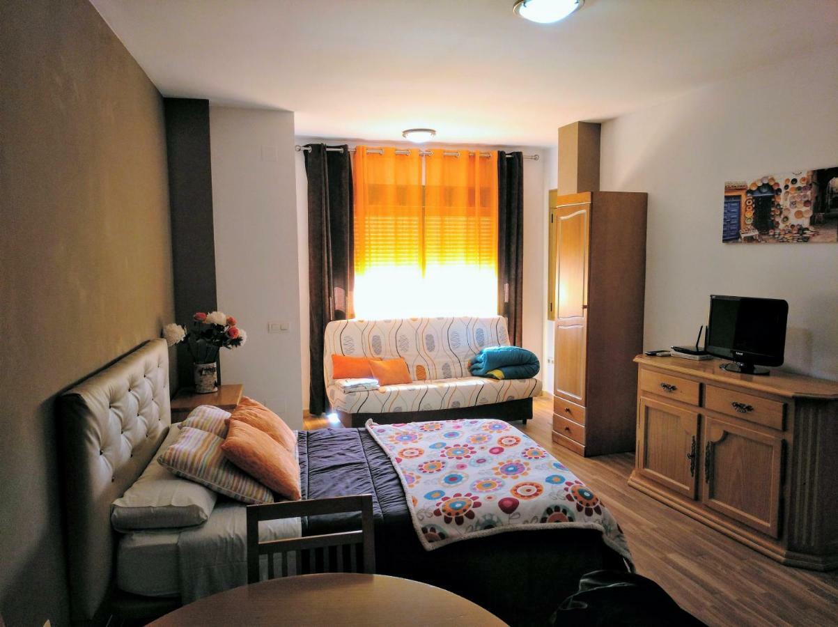 Apartamento Domingo Lozano Malaga Bagian luar foto