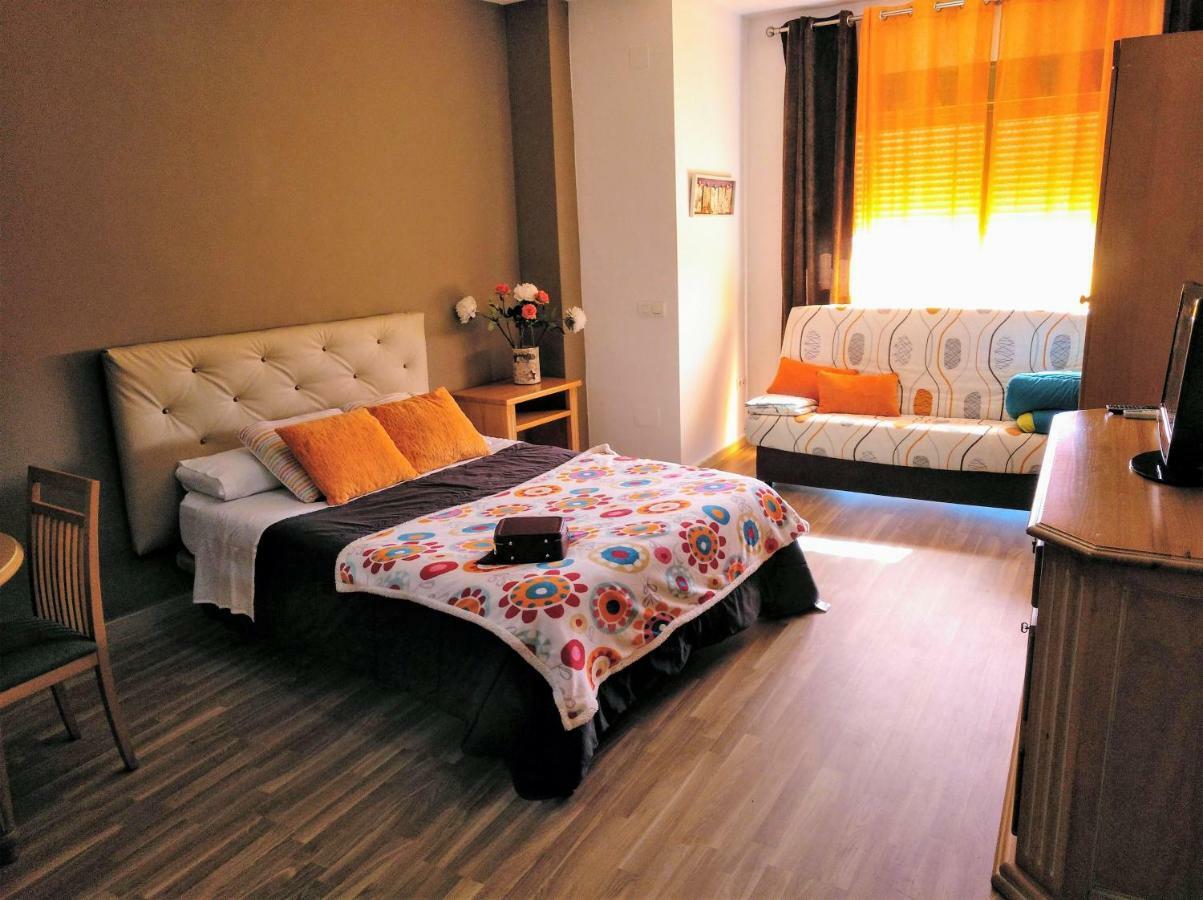 Apartamento Domingo Lozano Malaga Bagian luar foto