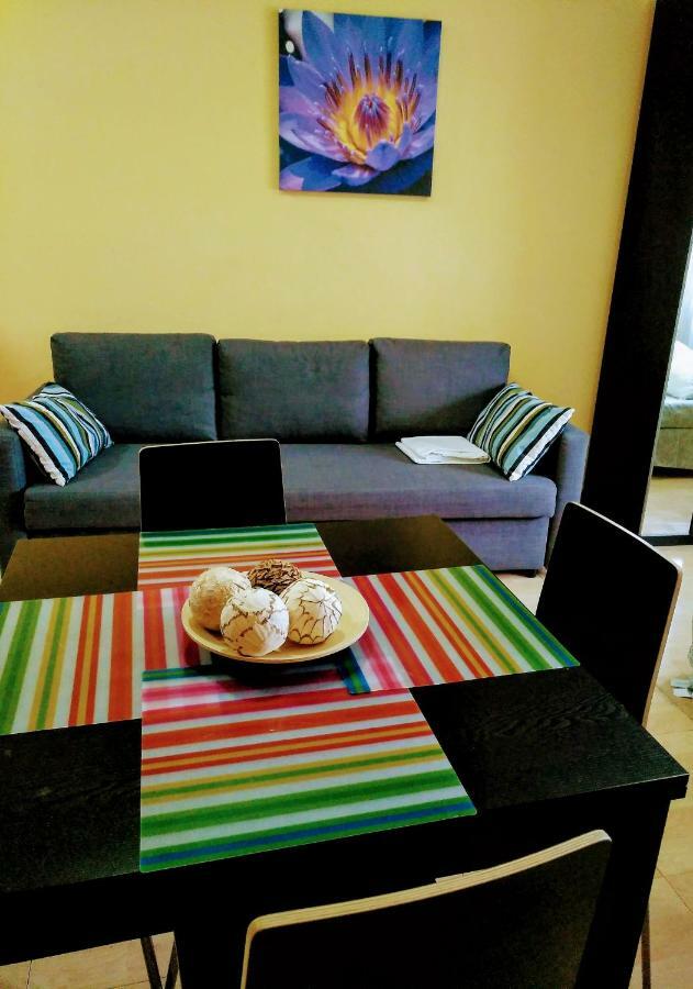 Apartamento Domingo Lozano Malaga Bagian luar foto