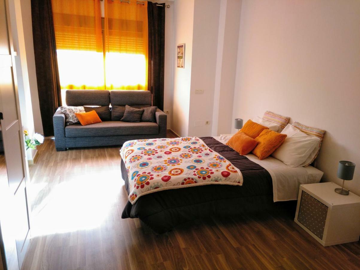 Apartamento Domingo Lozano Malaga Bagian luar foto