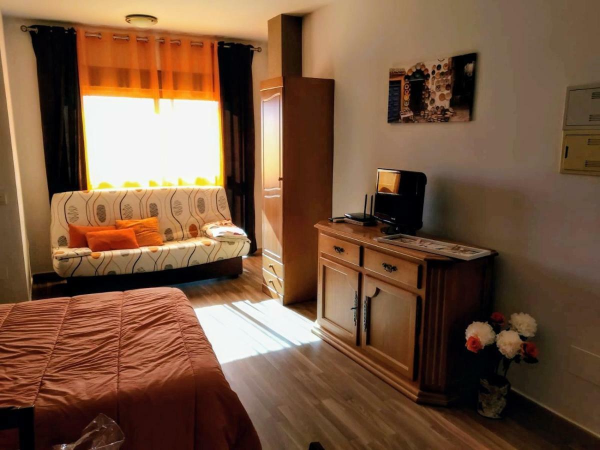 Apartamento Domingo Lozano Malaga Bagian luar foto